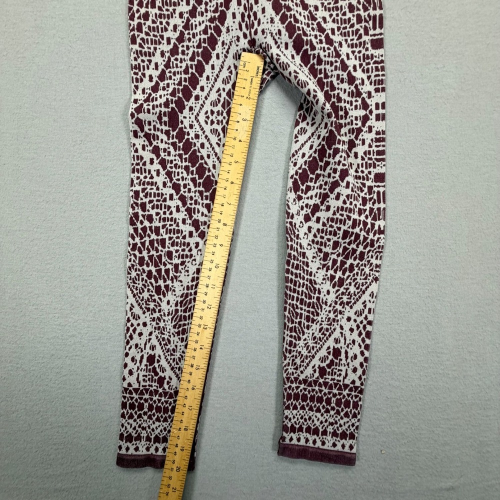 Fabletics Leggings Women XS Excellent Burgundy Geometric Seamless High Rise - Picture 2 of 9